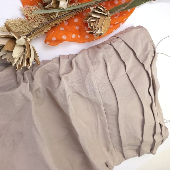 New Anthropologie Beige Layered Ruche Dress Sz L - Picture 10 of 11